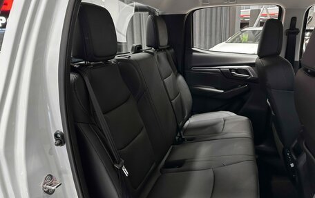 Isuzu D-Max, 2025 год, 4 377 000 рублей, 16 фотография