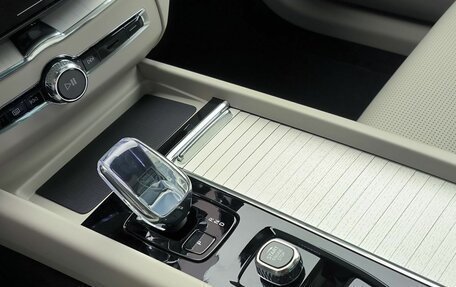 Volvo XC60 II, 2026 год, 8 600 000 рублей, 12 фотография