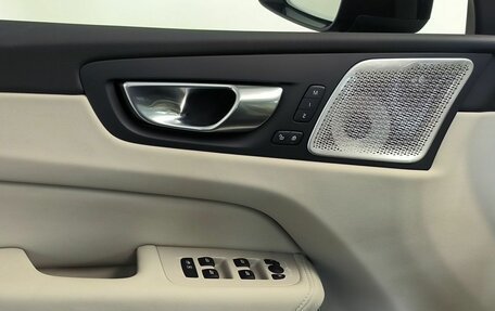 Volvo XC60 II, 2026 год, 8 600 000 рублей, 11 фотография