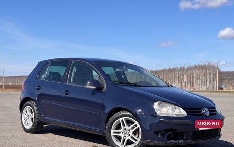 Volkswagen Golf V, 2003 год, 315 000 рублей, 2 фотография