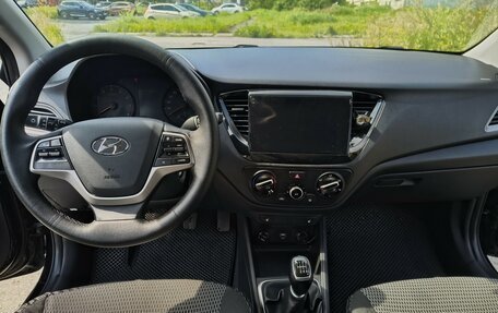 Hyundai Solaris II рестайлинг, 2019 год, 1 650 000 рублей, 6 фотография
