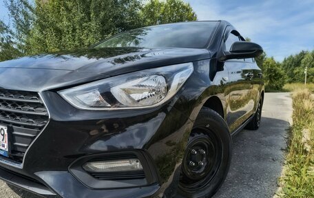 Hyundai Solaris II рестайлинг, 2019 год, 1 650 000 рублей, 16 фотография