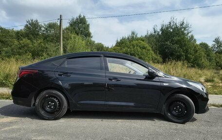 Hyundai Solaris II рестайлинг, 2019 год, 1 650 000 рублей, 14 фотография