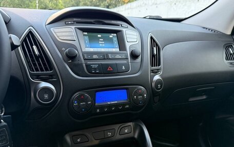 Hyundai ix35 I рестайлинг, 2013 год, 1 390 000 рублей, 14 фотография