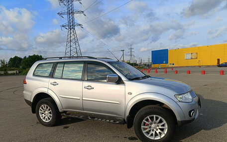 Mitsubishi Pajero Sport II рестайлинг, 2011 год, 1 300 000 рублей, 2 фотография