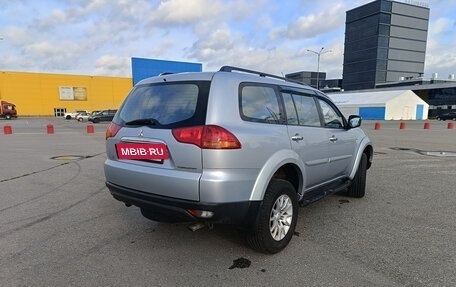 Mitsubishi Pajero Sport II рестайлинг, 2011 год, 1 300 000 рублей, 4 фотография
