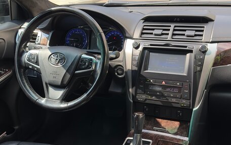 Toyota Camry, 2016 год, 1 850 000 рублей, 4 фотография