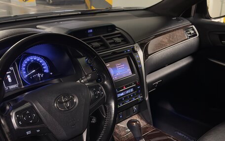 Toyota Camry, 2016 год, 1 850 000 рублей, 7 фотография