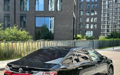 Toyota Camry, 2016 год, 1 850 000 рублей, 3 фотография