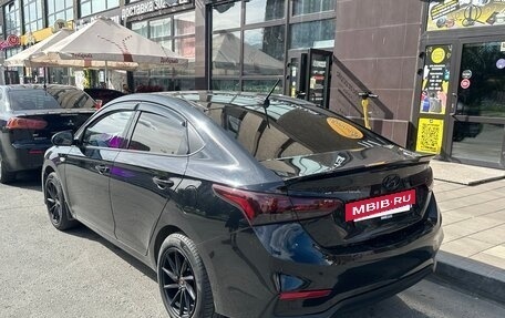 Hyundai Solaris II рестайлинг, 2019 год, 1 200 000 рублей, 4 фотография