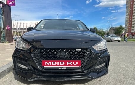 Hyundai Solaris II рестайлинг, 2019 год, 1 200 000 рублей, 18 фотография