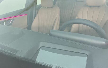 Mercedes-Benz E-Класс, 2026 год, 9 975 000 рублей, 18 фотография