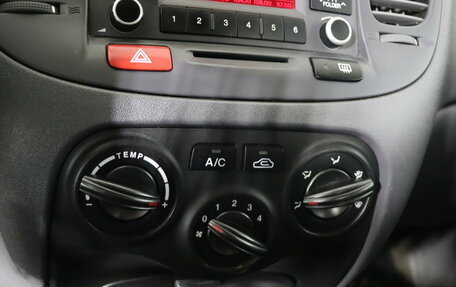 KIA Rio II, 2010 год, 539 990 рублей, 17 фотография