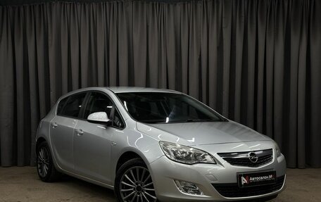 Opel Astra J, 2012 год, 689 999 рублей, 2 фотография
