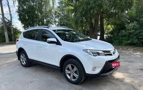 Toyota RAV4, 2014 год, 2 350 000 рублей, 1 фотография