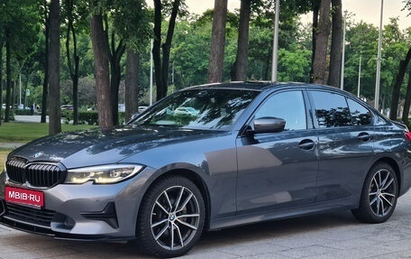 BMW 3 серия, 2019 год, 2 970 000 рублей, 1 фотография