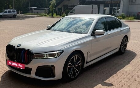 BMW 7 серия, 2020 год, 5 890 000 рублей, 2 фотография