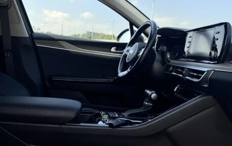 KIA K5, 2021 год, 2 280 000 рублей, 18 фотография