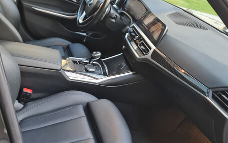 BMW 3 серия, 2019 год, 2 970 000 рублей, 12 фотография