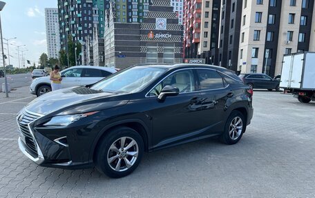 Lexus RX IV рестайлинг, 2018 год, 3 600 000 рублей, 2 фотография