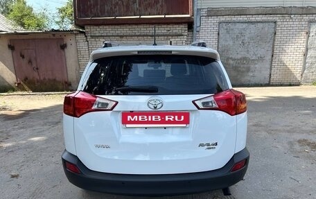 Toyota RAV4, 2014 год, 2 350 000 рублей, 6 фотография