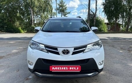 Toyota RAV4, 2014 год, 2 350 000 рублей, 3 фотография