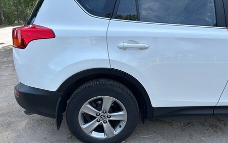 Toyota RAV4, 2014 год, 2 350 000 рублей, 19 фотография