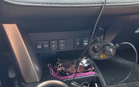 Toyota RAV4, 2014 год, 2 350 000 рублей, 20 фотография