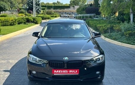 BMW 3 серия, 2014 год, 1 380 000 рублей, 2 фотография