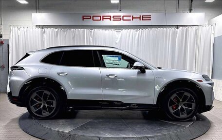 Porsche Cayenne, 2026 год, 32 452 650 рублей, 6 фотография