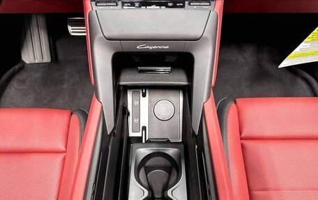 Porsche Cayenne, 2026 год, 32 452 650 рублей, 23 фотография