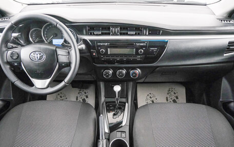 Toyota Corolla, 2013 год, 1 299 000 рублей, 11 фотография