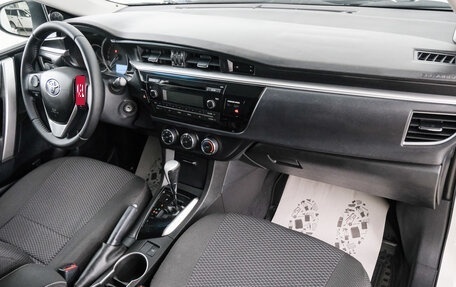 Toyota Corolla, 2013 год, 1 299 000 рублей, 13 фотография