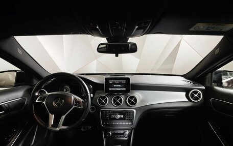 Mercedes-Benz GLA, 2014 год, 1 619 000 рублей, 14 фотография