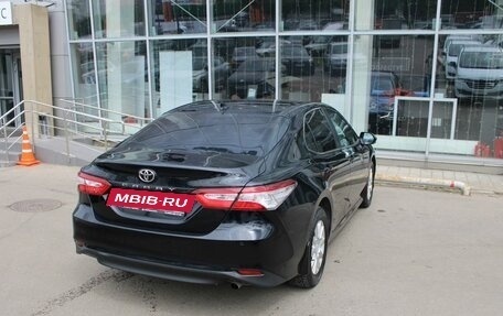 Toyota Camry, 2021 год, 2 335 000 рублей, 5 фотография