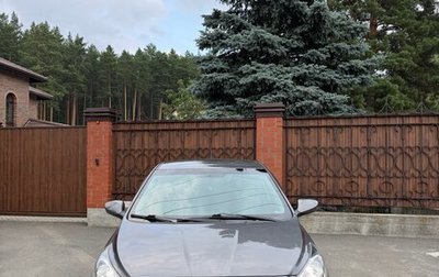 Hyundai Solaris II рестайлинг, 2012 год, 780 000 рублей, 1 фотография