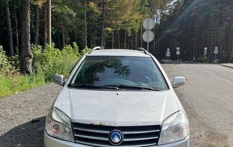 Geely MK Cross I, 2013 год, 250 000 рублей, 2 фотография