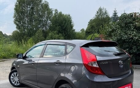 Hyundai Solaris II рестайлинг, 2012 год, 780 000 рублей, 3 фотография