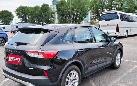 Ford Escape, 2019 год, 1 600 000 рублей, 4 фотография