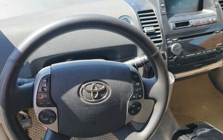 Toyota Prius, 2008 год, 640 000 рублей, 9 фотография