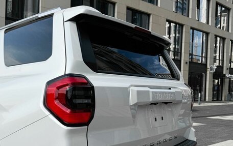 Toyota 4Runner, 2025 год, 11 990 000 рублей, 9 фотография