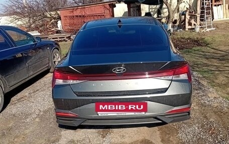 Hyundai Elantra, 2021 год, 1 780 000 рублей, 4 фотография