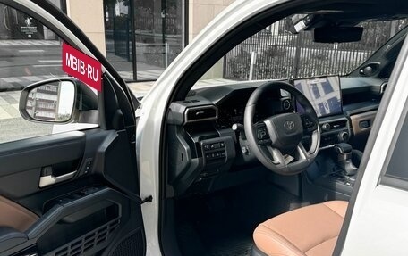 Toyota 4Runner, 2025 год, 11 990 000 рублей, 16 фотография