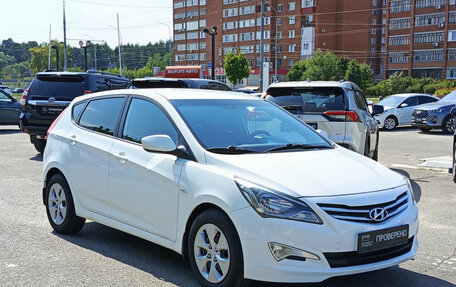 Hyundai Solaris II рестайлинг, 2016 год, 950 000 рублей, 3 фотография