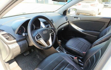 Hyundai Solaris II рестайлинг, 2016 год, 950 000 рублей, 20 фотография