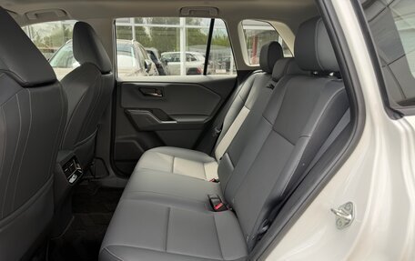 Toyota RAV4, 2026 год, 4 150 000 рублей, 21 фотография