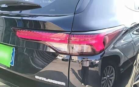 Mitsubishi Outlander, 2023 год, 2 910 111 рублей, 5 фотография