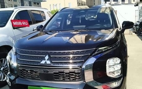 Mitsubishi Outlander, 2023 год, 2 910 111 рублей, 2 фотография