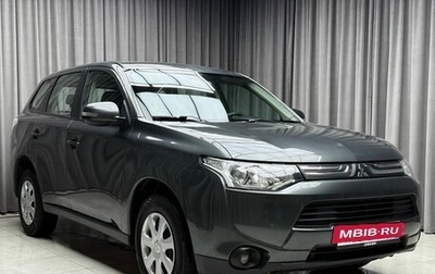 Mitsubishi Outlander III рестайлинг 3, 2013 год, 1 649 000 рублей, 1 фотография