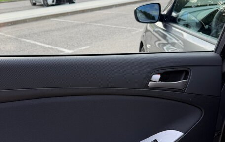 Hyundai Solaris II рестайлинг, 2015 год, 1 090 000 рублей, 16 фотография